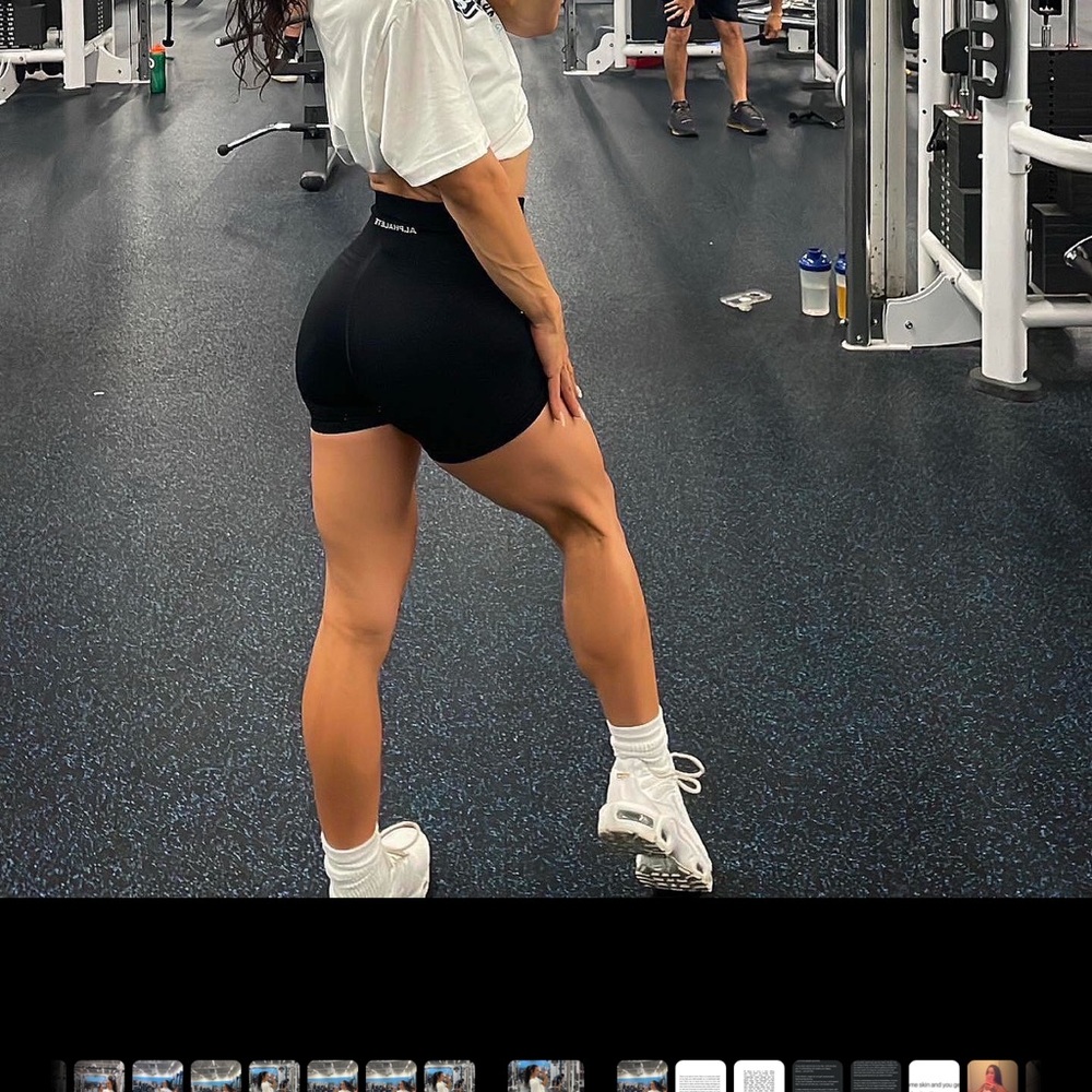 Alphalete contour shorts